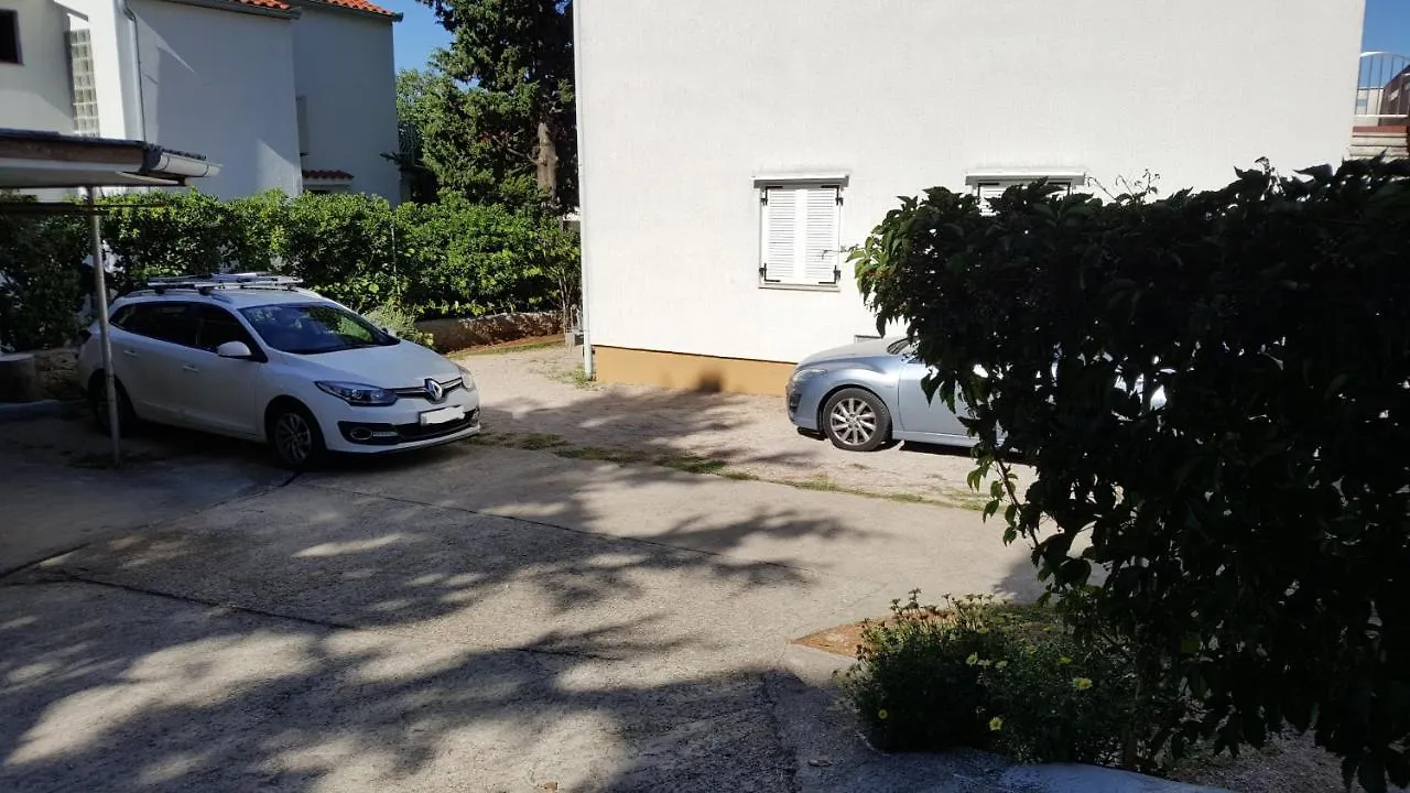 Apartments With A Parking Space Punat, Krk - 14111 Croatia